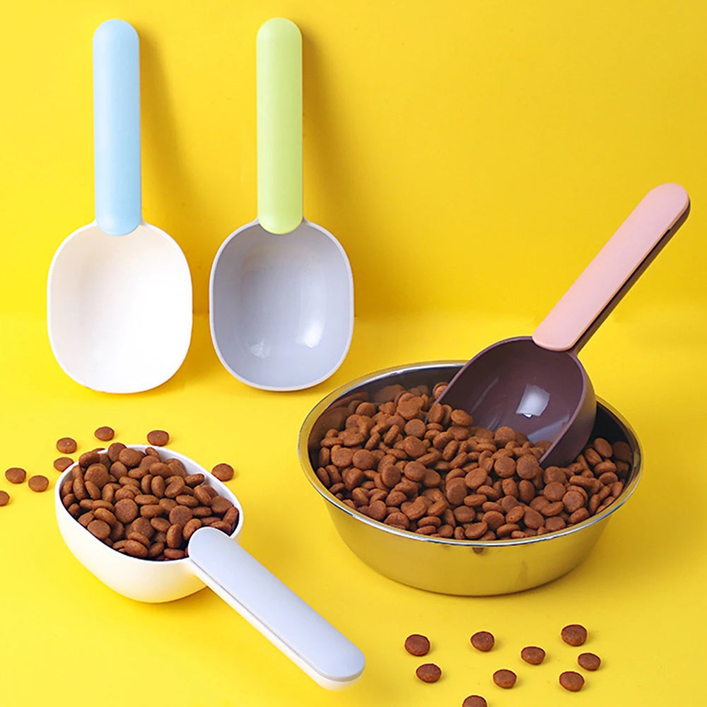 Pet Food Scoop with Clip Handle