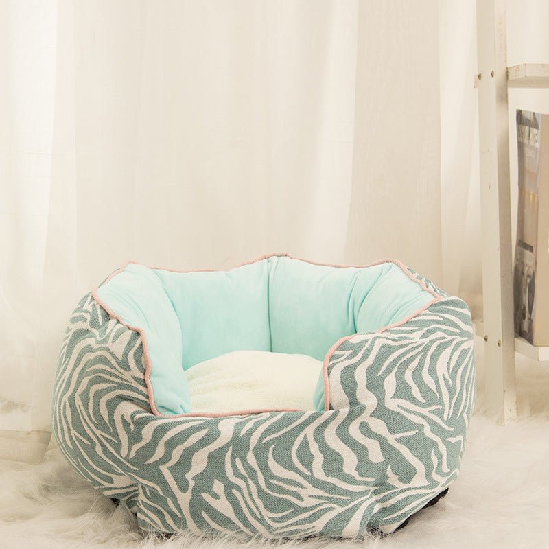 Warm Winter Pet Bed